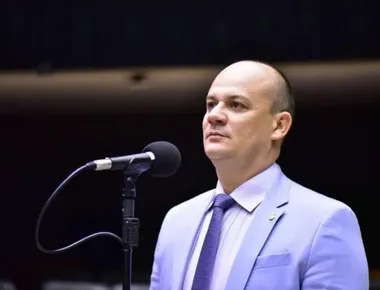 Baratas em hospital: deputado vai acionar órgãos de fiscalização contra o Governo do Estado