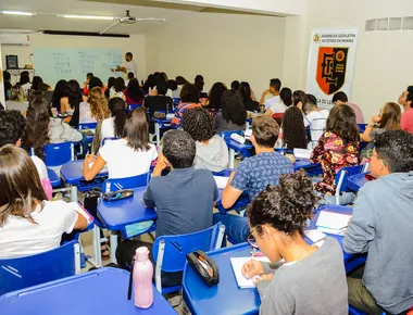 Escola da ALPB abre vagas para curso preparatórios do Enem e de línguas; veja como se inscrever