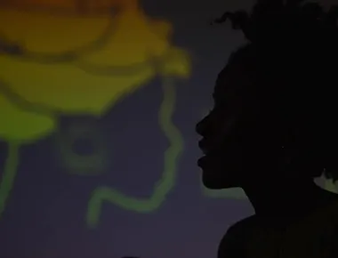 Homens brancos ganham 66% a mais do que mulheres pretas ou pardas na PB