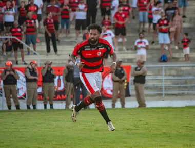 Com hat-trick de Éverton Heleno, Campinense sufoca Botafogo-PB e volta a sonhar no Paraibano 2026