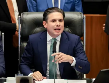 Sob comando de Hugo Motta, Câmara aumenta em 70% gastos com viagens