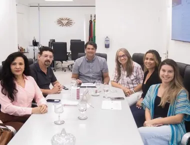 Prefeitura de João Pessoa convoca 97 aprovados do concurso da Educação e chega a 500 nomeações