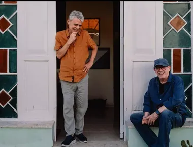 Reencontro de Chico Buarque com Cuba tem força simbólica