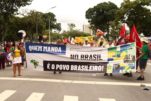 
				
					7 de Setembro: manifestantes protestam contra anistia e em defesa da soberania, em João Pessoa
				
				