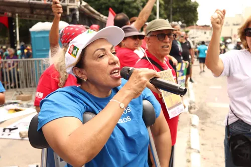 
				
					7 de Setembro: esquerda protesta contra anistia e em defesa da soberania, em João Pessoa
				
				
