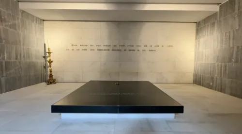 
				
					A João Pessoa que as ruas contam: da Praça dos Três Poderes ao Pavilhão do Chá
				
				