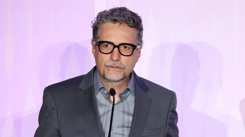 
				
					ALPB concede título de cidadão paraibano a Kleber Mendonça Filho
				
				