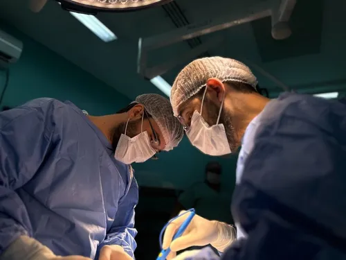 
				
					Adolescente do Sertão recebe primeiro transplante cardíaco pediátrico da PB
				
				