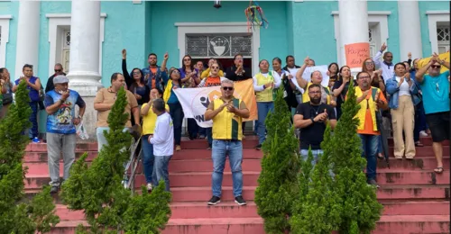 
				
					Servidores da Saúde de Campina Grande encerram greve após pagamento de salários
				
				