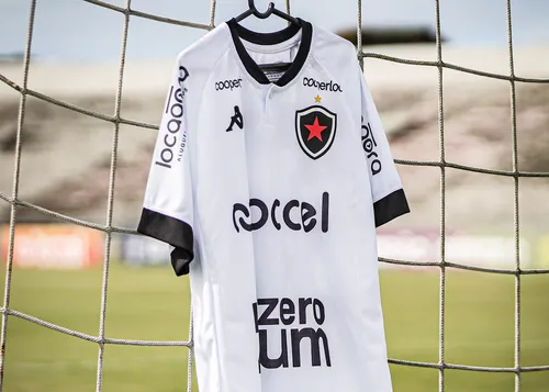 
				
					Após Botafogo-PB aprovar escudo alternativo, veja times que utilizam outros emblemas nas camisas
				
				