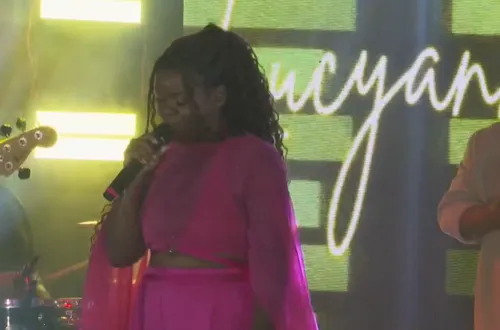 
				
					Lucyanna Mel é transferida para o Hospital Metropolitano onde vai passar por cateterismo
				
				