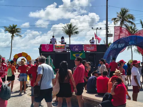 
				
					Ato contra PL da Dosimetria é realizado no Busto de Tamandaré em João Pessoa
				
				