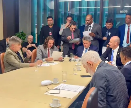 
				
					Bancada federal paraibana inclui UEPB para receber recursos da União em 2026
				
				