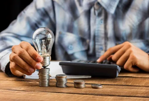 
				
					Bandeira vermelha é mantida pela Aneel na conta de energia de novembro
				
				