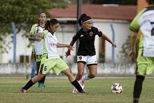 
				
					Botafogo-PB atropela o Marretinha e está na final do Campeonato Paraibano
				
				