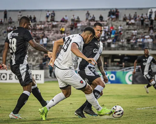 
				
					Botafogo-PB vence a Ponte Preta por 2 a 1 e se afasta do Z-4 da Série C 2025
				
				
