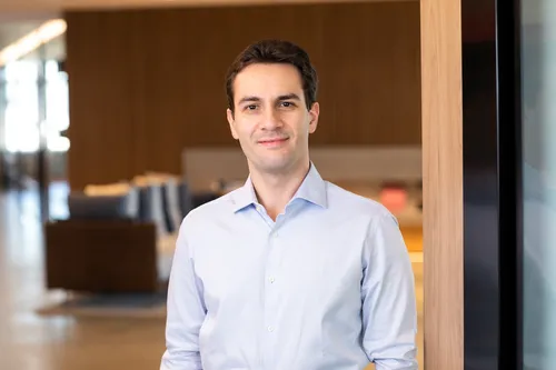 
				
					Brasil entra em 2026 pisando no freio, mas Paraíba segue acelerando; entenda o contraste
				
				