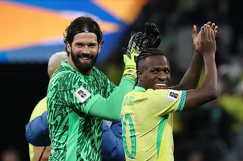 
				
					Brasil x Senegal: Matheus Cunha deve ser titular em mais um amistoso da seleção
				
				