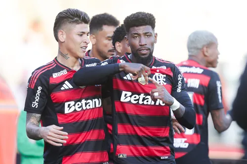 
				
					Brasileirão 2025: Flamengo quebra jejum e vê chance de título disparar; confira as chances
				
				