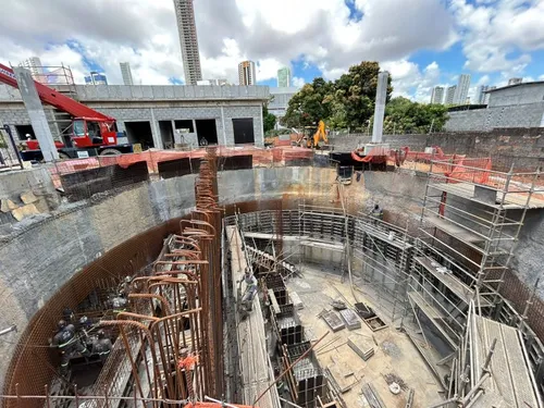 
				
					Cagepa interdita trecho da Avenida Tancredo Neves, em João Pessoa, por conta de obras
				
				
