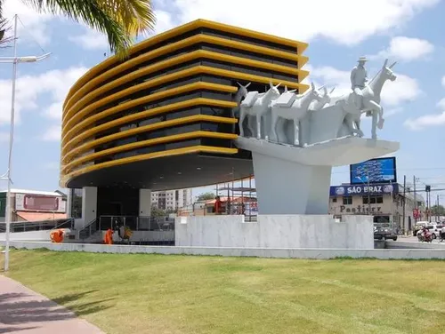 
				
					Campina Grande: conheça a história dos monumentos da cidade que completa 161 anos
				
				