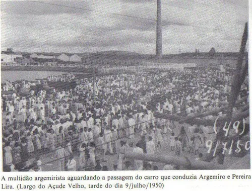 
				
					Chacina da Praça da Bandeira: os 75 anos da maior tragédia eleitoral de Campina Grande
				
				