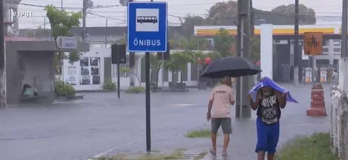 
				
					Chuva em João Pessoa é uma das maiores registradas em 40 anos
				
				