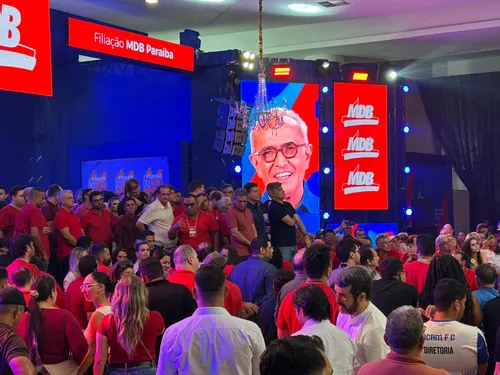 
				
					Cícero Lucena volta oficialmente ao MDB para disputar o governo da Paraíba; VEJA FOTOS
				
				