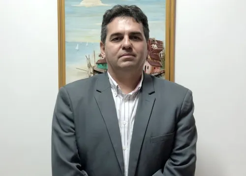 
				
					Cícero exonera indicações do Solidariedade, partido ligado aos Ribeiros
				
				