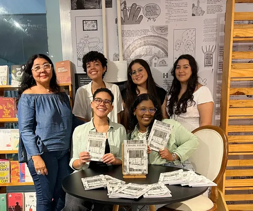 
				
					Clube de leitura itinerante valoriza obras escritas por mulheres; veja como participar
				
				