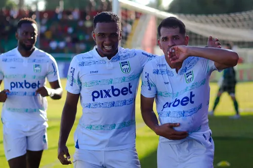 
				
					Com dois jogadores a mais, Serra Branca leva virada do Porto-BA e está fora da Copa do Brasil
				
				