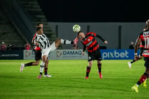 
				
					Com gol de Éverton Heleno, Campinense vence o clássico contra o Treze
				
				