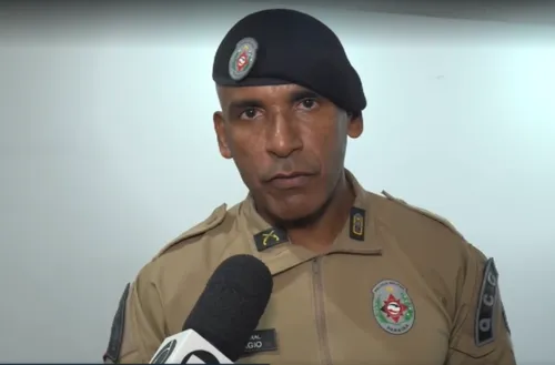 
				
					Comandante da PM diz acreditar na versão de policiais presos suspeitos da morte de 5 jovens
				
				