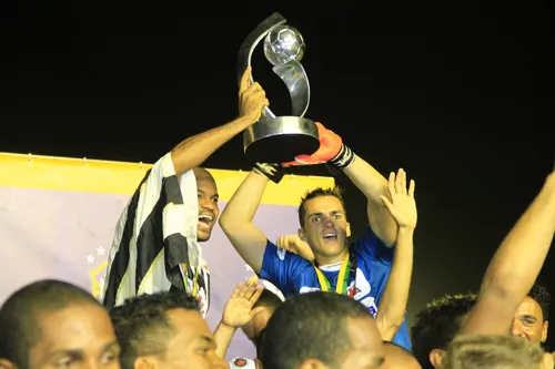 
				
					Como era o mundo em 2013, ano do último acesso do Botafogo-PB
				
				
