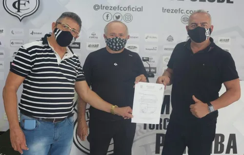 
				
					Conheça João Paiva, candidato único nas eleições do Treze
				
				