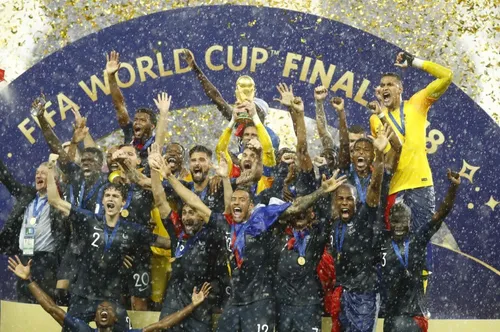 
				
					Conheça Ousmane Dembélé, francês eleito o melhor jogador do mundo em 2025
				
				