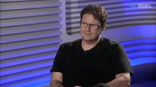 
				
					De Xuxa no Almeidão a U2 em Chicago: JP Sette revela bastidores inusitados do mundo pop
				
				