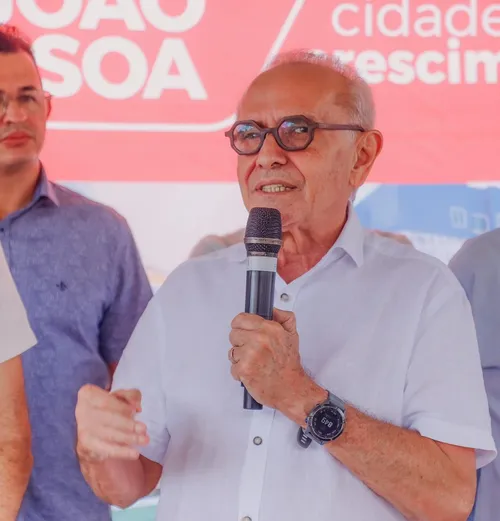 
				
					Cícero oficializa saída do PP e se lança como pré-candidato ao governo da Paraíba
				
				