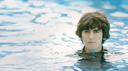 
				
					Entre o mundo material e a crença de que o melhor vem depois da morte
				
				