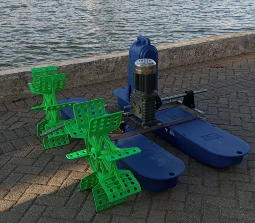 
				
					Equipamentos para oxigenar água do Açude Velho, em Campina Grande, começam a ser instalados
				
				