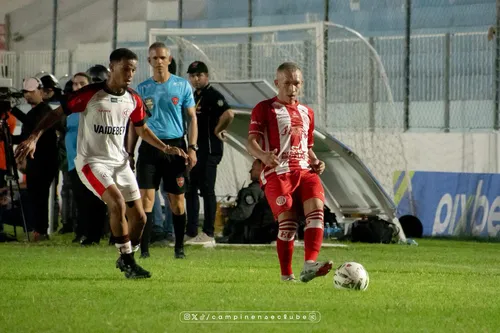 
				
					Esporte de Patos vence o Campinense e escapa do rebaixamento; Raposa se classifica
				
				