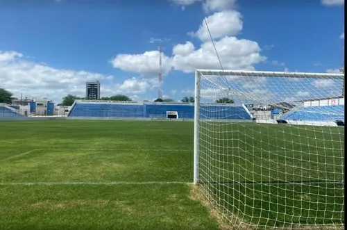 
				
					Esporte de Patos x Campinense pelo Paraibano 2026: onde assistir, prováveis escalações e mais
				
				