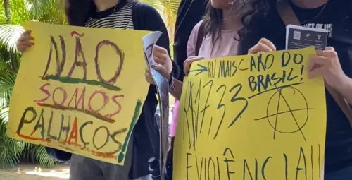 
				
					Estudantes da UFPB  protestam contra novo preço do RU, que passa a ser mais de R$ 17
				
				