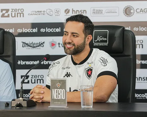 
				
					Fillipe Félix comenta sobre reforços do Botafogo-PB e relação com antigos conselheiros
				
				