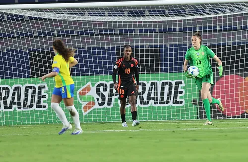 
				
					Globo transmite Brasil x Colômbia na final da Copa América Feminina; veja mudanças na programação
				
				