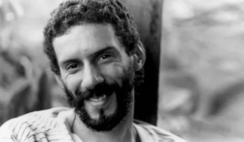 
				
					"Gonzaguinha levou Geraldo Vandré para o cabaré"
				
				