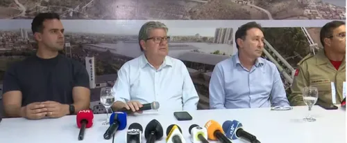 
				
					Governador diz que reservatório que rompeu em Campina Grande passava por manutenção constante
				
				