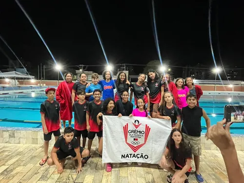 
				
					Grêmio Vila Olímpica Parahyba é vice-campeão geral do Norte-Nordeste de natação
				
				