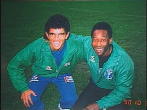 
				
					Há 35 anos, paraibano "roubou" gol de Pelé em sua despedida da Seleção Brasileira
				
				