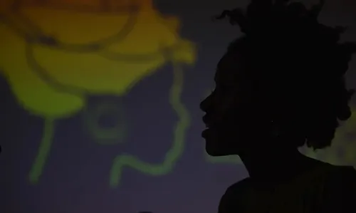 
				
					Homens brancos ganham 66% a mais do que mulheres pretas ou pardas na PB
				
				